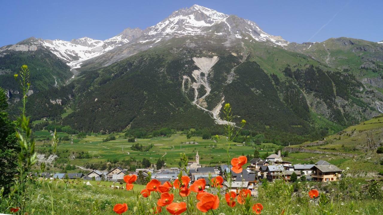 Village Vacances Anjou Vanoise Sollières-Sardières Exteriör bild